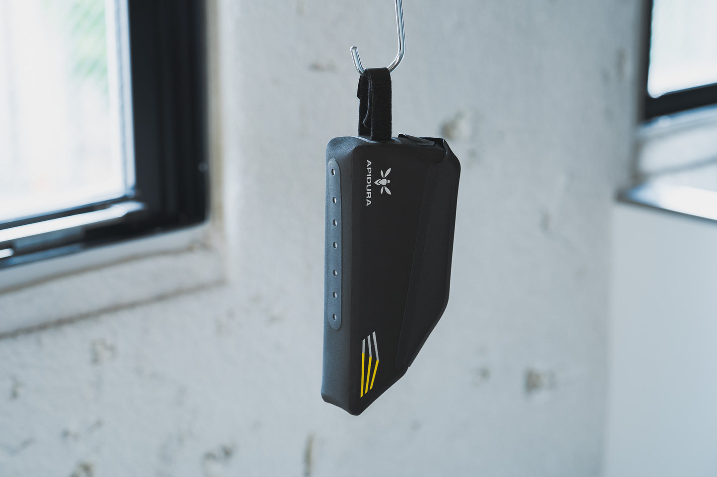 APIDURA / Racing / Bolt-on top tube pack (1L)